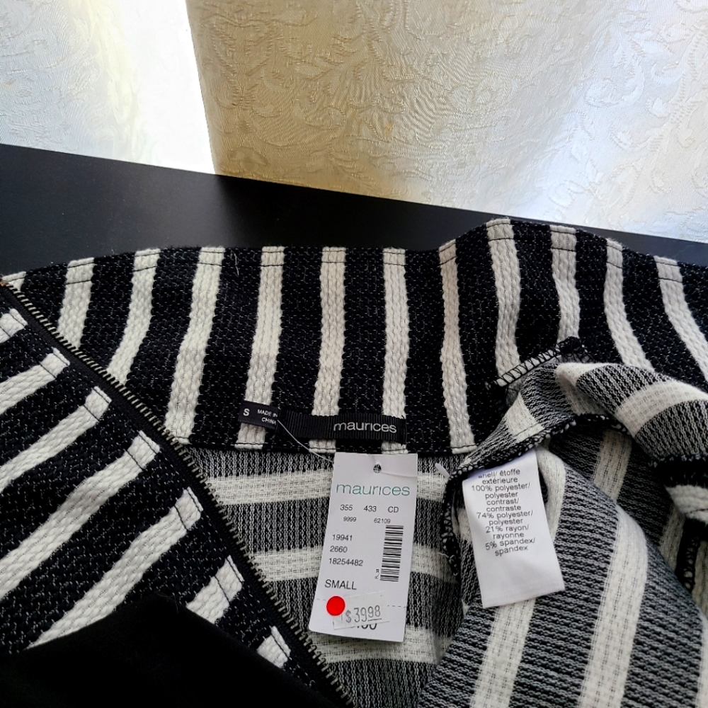 MAURICES - Picture 5 of 5